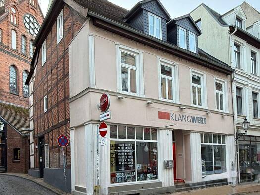 Wohnung zur Miete 670 € 2 Zimmer 70 m² frei ab 01.05.2026 Friedrichstr. 11 Altstadt Schwerin 19055