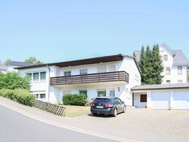 Sonstiges zum Kauf als Kapitalanlage geeignet 349.000 € 7 Zimmer 194,2 m² 775 m² Grundstück Burg Herborn 35745