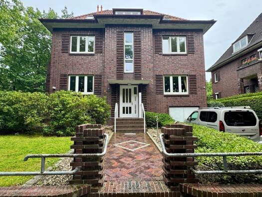 Wohnung zur Miete 915 € 4 Zimmer 104 m² 1. Geschoss frei ab 01.09.2026 Kirchreihe 22 Heppens Wilhelmshaven / Villenviertel 26384