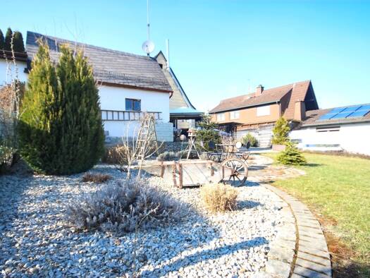 Einfamilienhaus zum Kauf 3 Zimmer 110 m² 1.036 m² Grundstück Niederlamitz Kirchenlamitz 95158