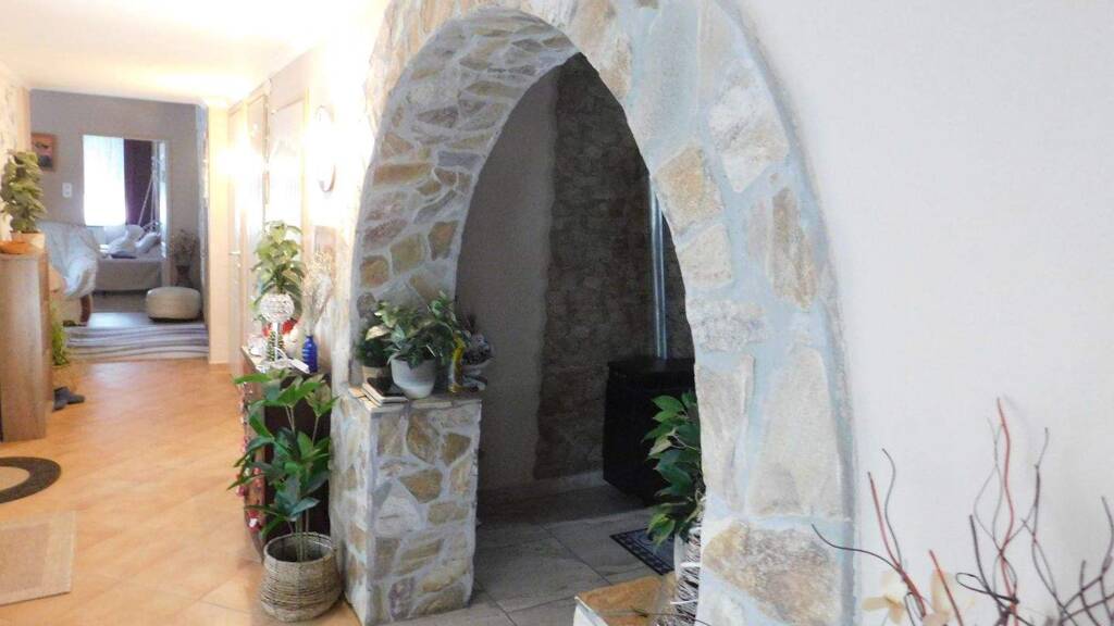 Einfamilienhaus zum Kauf 198.900 € 4 Zimmer 105 m² 1.597 m² Grundstück Siófok