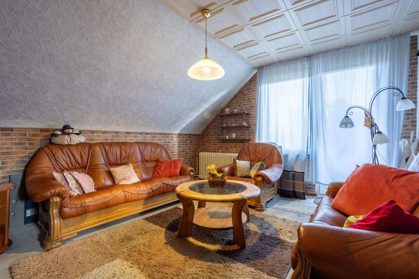 Immobilie in Adenbüttel - Freistehendes Einfamilienhaus mit Doppelgarage - viel Raum für eigene Ideen - Bild 4