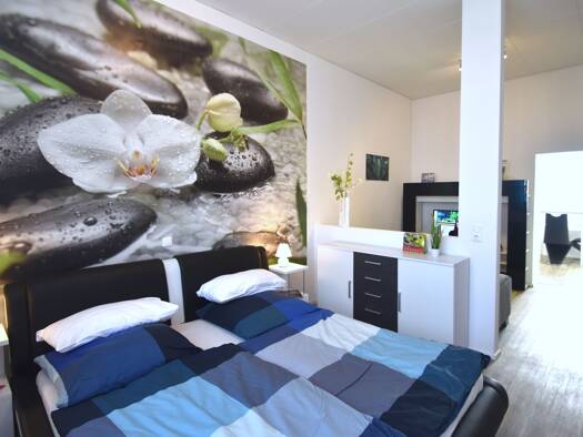 Studio zur Miete 1.265 € 2 Zimmer 41 m² Schulstraße 2 A-C Raunheim 65479