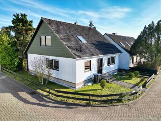 Einfamilienhaus zum Kauf 239.000 € 6 Zimmer 134,1 m² 550 m² Grundstück Stadtgebiet Wolfenbüttel 38302