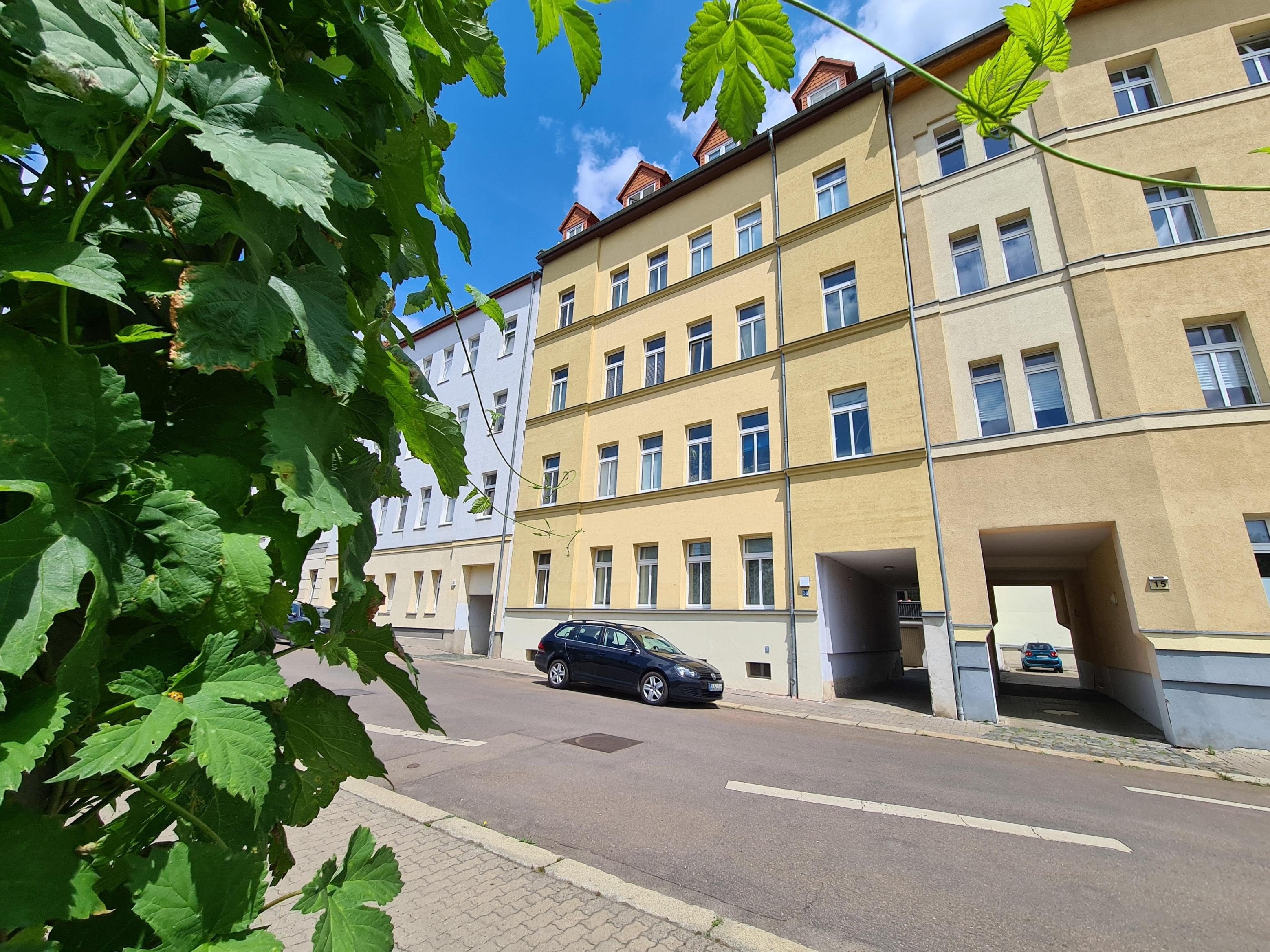 Wohnung zum Kauf 119.900 € 2 Zimmer 59 m²<br/>Wohnfläche 1.<br/>Geschoss Nördliche Innenstadt Halle 06108