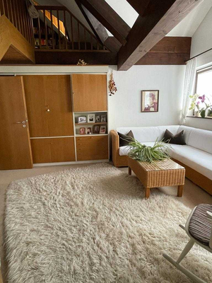 Wohnung zur Miete 700 € 5 Zimmer 106 m²<br/>Wohnfläche ab sofort<br/>Verfügbarkeit Kasernstr. Stadtmitte Neu-Ulm 89231