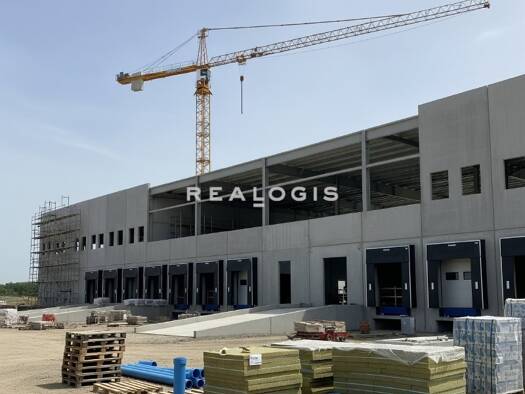 Halle/Industriefläche zur Miete - Erstbezug provisionsfrei 10.000 m² Lagerfläche teilbar ab 2.500 m² Holzgerlingen 71088