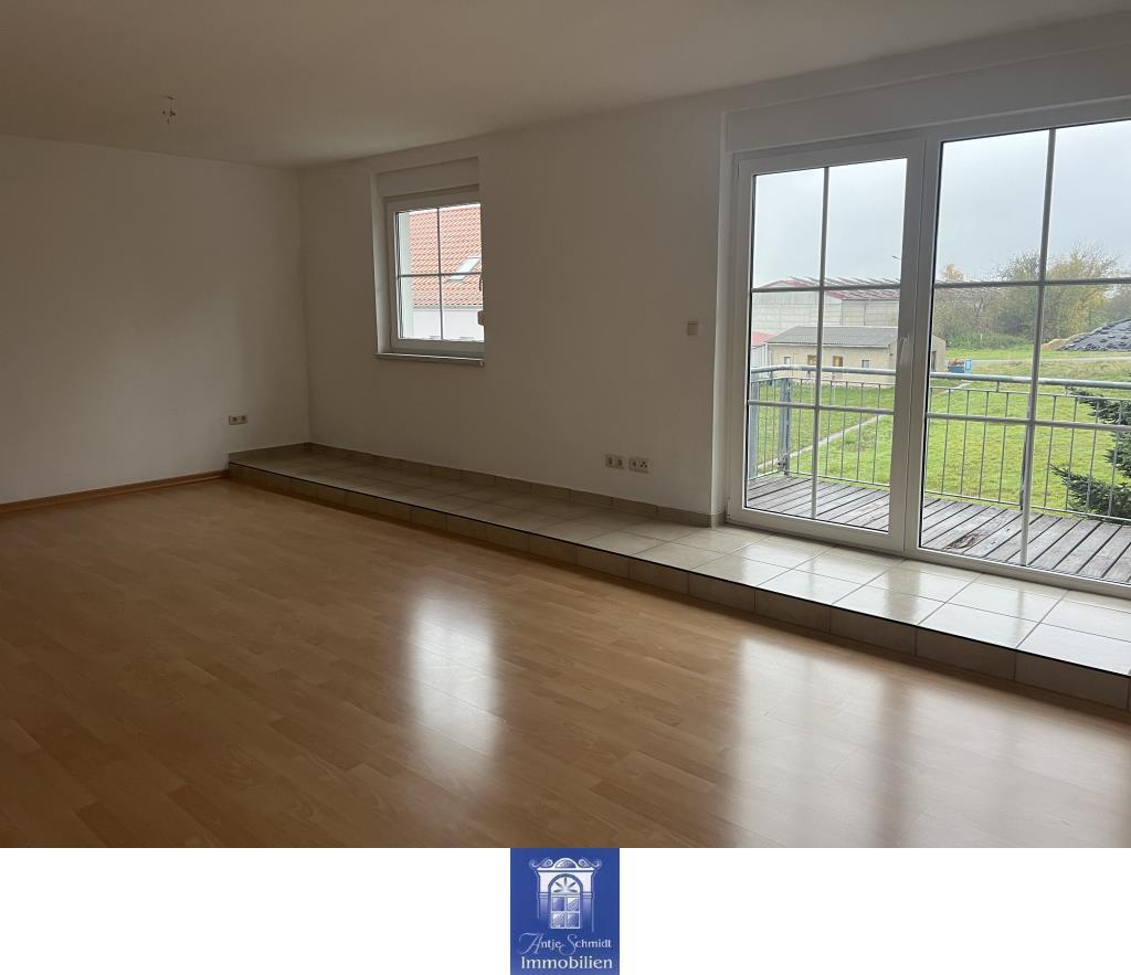 Wohnung zur Miete 358 € 2 Zimmer 65 m²<br/>Wohnfläche Ebersbach Döbeln 04720