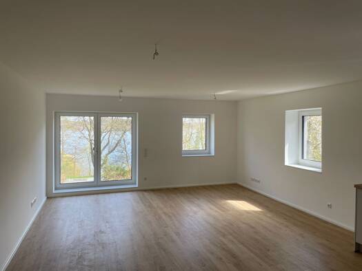 Wohnung zur Miete 1.400 € 3 Zimmer 99,4 m² Geschoss EG/3 frei ab sofort Lübecker Straße 12 Ratzeburg 23909