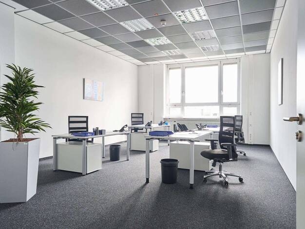 Bürofläche zur Miete provisionsfrei 150 m² Bürofläche teilbar ab 15 m² Carl-Reuther-Straße 1 Waldhof Waldhof 68305