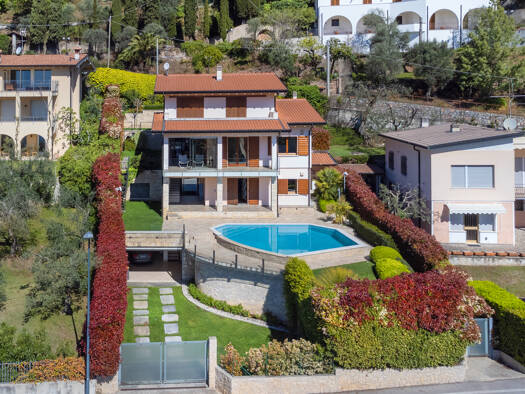 Villa zum Kauf 1.700.000 € 10 Zimmer 220 m² 300 m² Grundstück Toscolano Maderno 25088