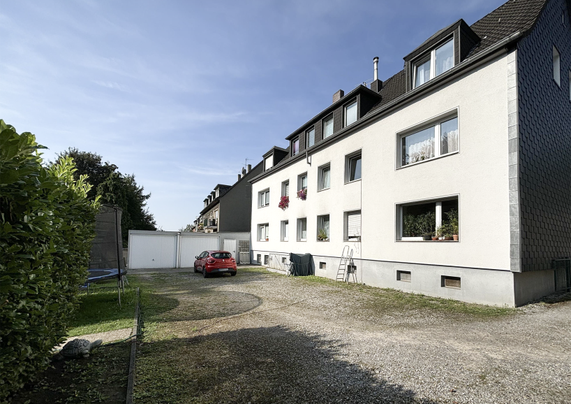 Mehrfamilienhaus zum Kauf als Kapitalanlage geeignet 598.000 € 18 Zimmer 390 m²<br/>Wohnfläche 1.464 m²<br/>Grundstück Altstadt II - Nord Mülheim 45473