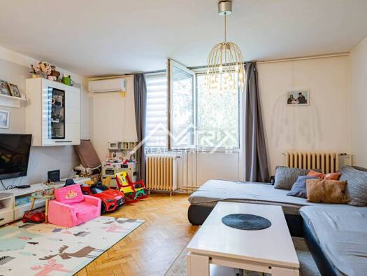 Wohnung zum Kauf 175.000 € 4 Zimmer 65 m² 4. Geschoss Osijek Osijek 31000