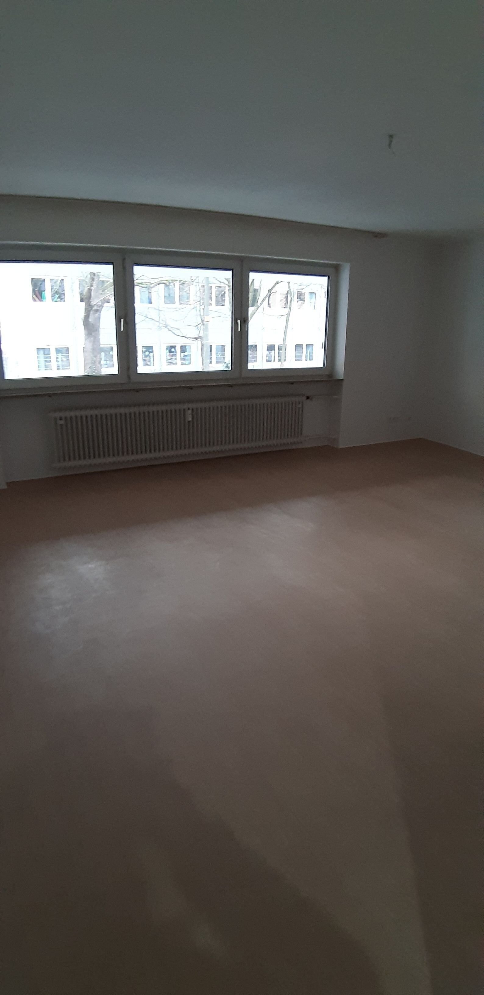 Wohnung zur Miete 750 € 3 Zimmer 85 m²<br/>Wohnfläche EG<br/>Geschoss ab sofort<br/>Verfügbarkeit Bartholomäusstrasse 17 Veilhof Nürnberg 90489