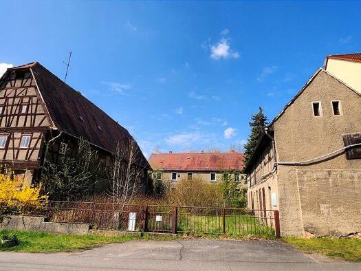 Bauernhaus zum Kauf 84.500 € 1 Zimmer 251,5 m² 1.905 m² Grundstück frei ab sofort Bornaer Weg 5 Wyhra Borna 04552
