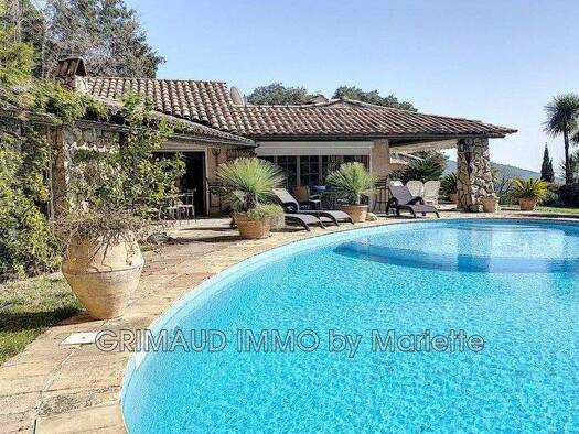 Villa zum Kauf 2.200.000 € 6 Zimmer 245 m² 11.800 m² Grundstück La Garde-Freinet 83680