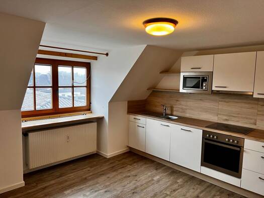 Wohnung zur Miete 846 € 108 m² frei ab sofort Attnang-Puchheim 4800