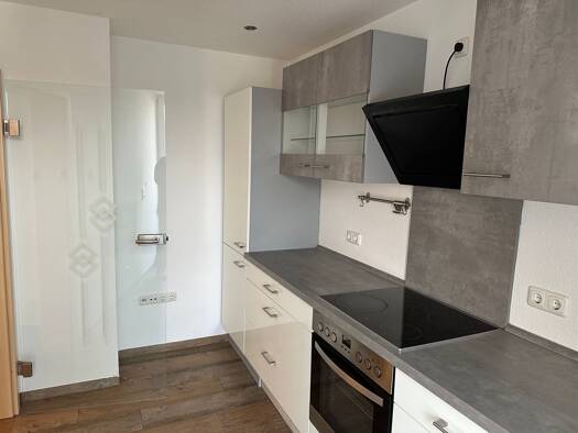 Wohnung zur Miete 425 € 2 Zimmer 50 m² Geschoss 2/3 frei ab sofort Lorentzstraße 8 Schmölln Schmölln 04626