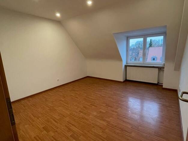 Wohnung zum Kauf 289.500 € 3 Zimmer 71 m² 4. Geschoss Tullnau Weiterer Innenstadtgürtel West / Nord / Ost 90402