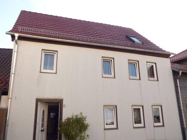 Reihenmittelhaus zum Kauf 46.000 € 5 Zimmer 110 m² 105 m² Grundstück Gehren Ilmenau 98694