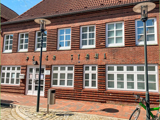 Praxis zum Kauf 195.000 € 5 Zimmer 182 m² Bürofläche Tönning 25832