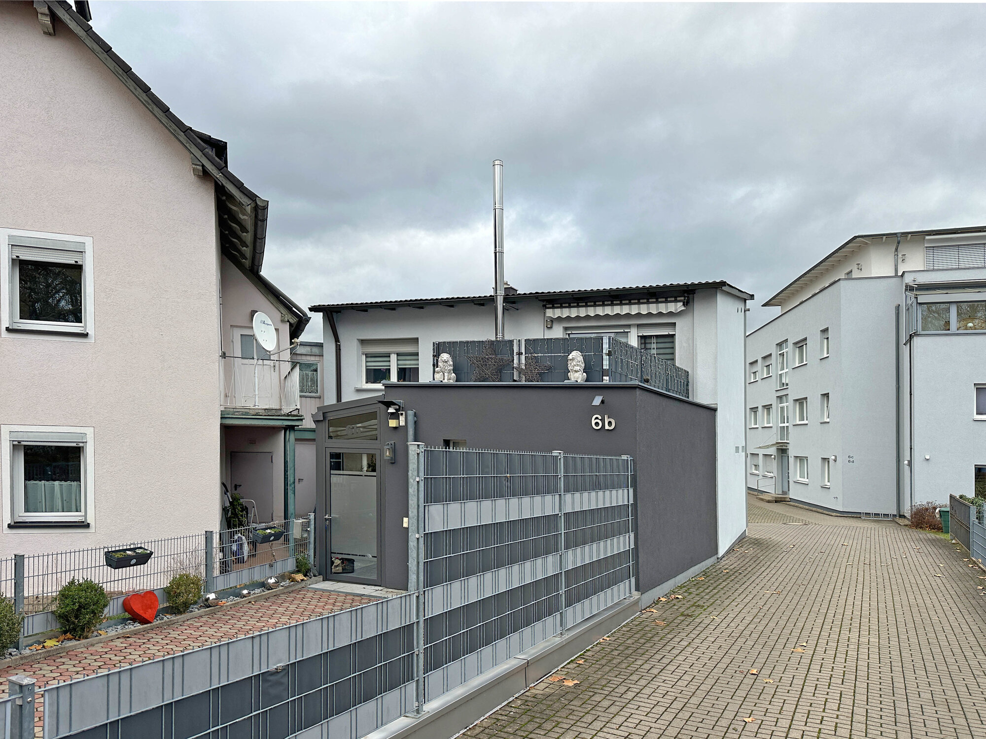 Einfamilienhaus zum Kauf 369.000 € 3 Zimmer 106 m²<br/>Wohnfläche 147 m²<br/>Grundstück Neumarkt Neumarkt in der Oberpfalz 92318