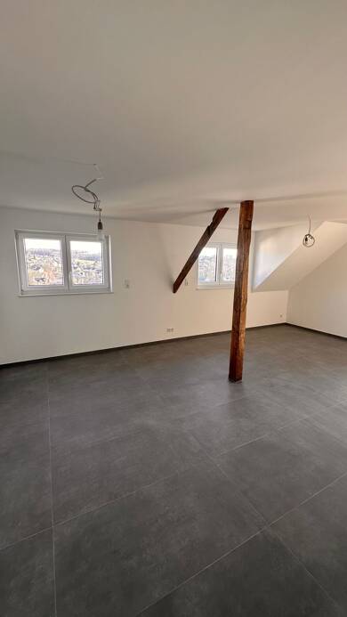 Wohnung zur Miete 900 € 3,5 Zimmer 100 m² Geschoss 1/1 Puderbach Puderbach 56305