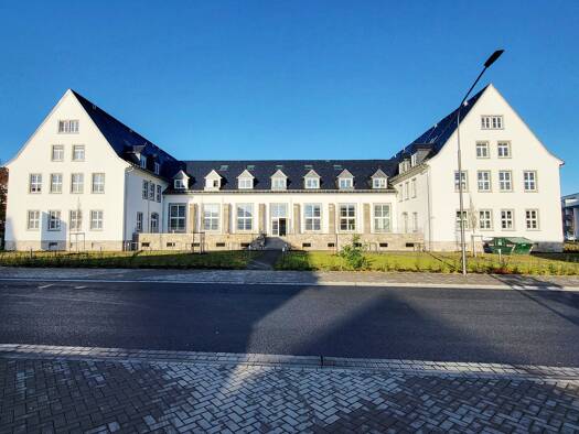 Wohnung zur Miete - Erstbezug 2.550 € 3,5 Zimmer 148,2 m² frei ab sofort Bogenstraße 1 Wolfgang Hanau 63457