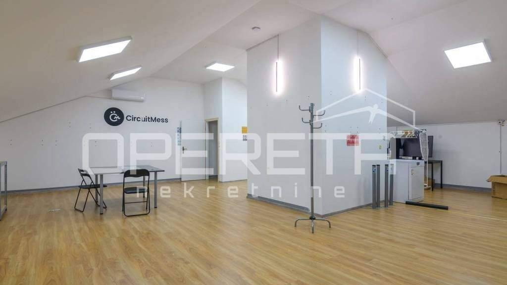 Büro zur Miete 3.600 € Odra