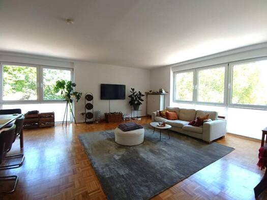 Wohnung zur Miete 1.100 € 3 Zimmer 99,2 m² Geschoss 2/3 frei ab sofort Bismarckstraße 38 Cracau Cracau 47799