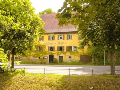Haus zum Kauf 298.000 € 325 m² 671 m² Grundstück Nitzenhäuser Strasse 3 Buchenbach Mulfingen 74673