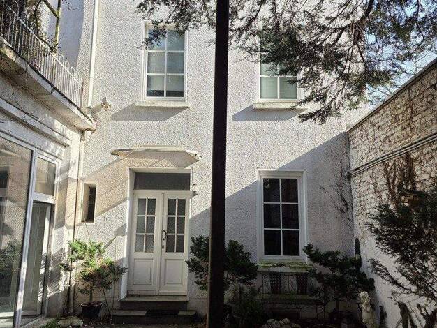 Stadthaus zur Miete 3.500 € 6 Zimmer 140 m² 230 m² Grundstück Friedrichstadt Düsseldorf 40217