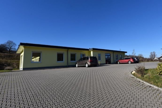 Büro-/Praxisfläche zum Kauf 370 m²<br/>Bürofläche Brandoberndorf Waldsolms 35647