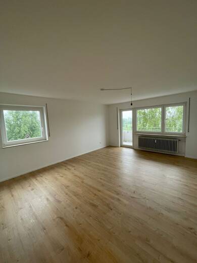Maisonette zur Miete 900 € 3 Zimmer 78 m² Geschoss 5/5 frei ab 01.09.2025 Im Lenzenstein 11 Kluftern 1 Friedrichshafen 88048