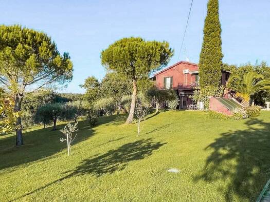 Haus zum Kauf 1.750.000 € 553 m² Cecina 57023