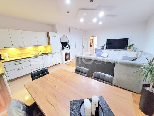 Wohnung zum Kauf 255.000 € 3 Zimmer 80 m² 1. Geschoss Traun 4050