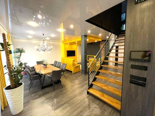 Reihenendhaus zum Kauf 987.000 € 6 Zimmer 240 m² 129 m² Grundstück Weinsberg Weinsberg 74189