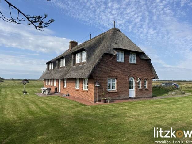 Haus zum Kauf 3.900.000 € 7 Zimmer 200 m² 10.518 m² Grundstück Archsum Sylt / Archsum 25980