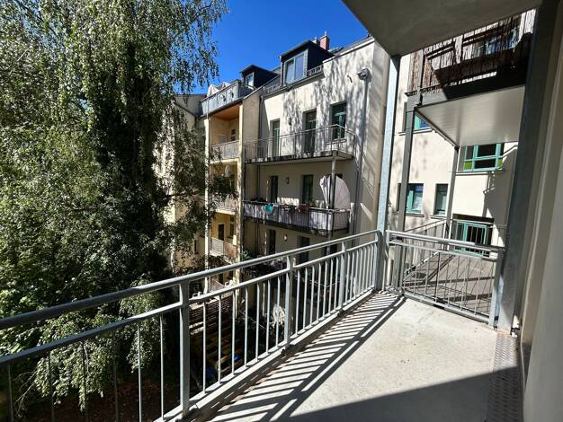 Wohnung zur Miete 360 € 3 Zimmer 82,8 m² 2. Geschoss Yorckgebiet Yorckgebiet 09130