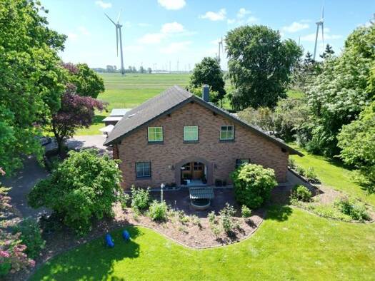 Einfamilienhaus zum Kauf 569.000 € 10 Zimmer 330 m² 4.036 m² Grundstück Barlt 25719
