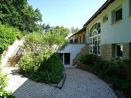 Einfamilienhaus zum Kauf 1.790.000 € 9 Zimmer 378 m² 1.180 m² Grundstück Querum Braunschweig / Querumer Forst 38108