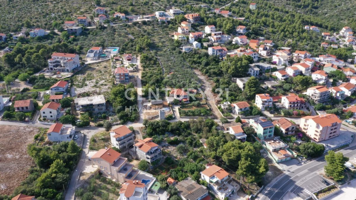 Land-/Forstwirtschaft zum Kauf 179.740 € Trogir