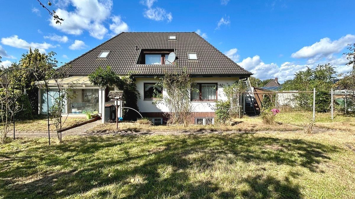 Einfamilienhaus zum Kauf 249.000 € 3 Zimmer 109,5 m²<br/>Wohnfläche 1.305 m²<br/>Grundstück Boostedt 24598