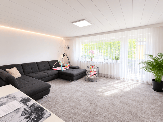 Wohnung zum Kauf 269.000 € 3 Zimmer 93 m² frei ab sofort Frühlingstraße 9 a Kürnach 97273