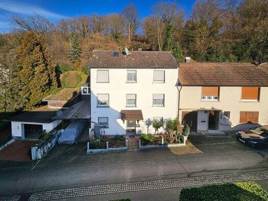 Einfamilienhaus zum Kauf 460.000 € 7 Zimmer 142 m² 595 m² Grundstück Wyhlen Grenzach-Wyhlen 79639