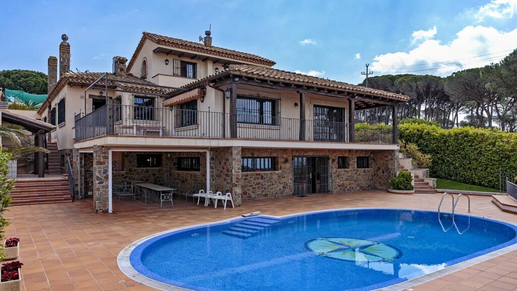 Einfamilienhaus zum Kauf 1.650.000 € 689 m² 1.711 m² Grundstück Sant Feliu De Guixols 0