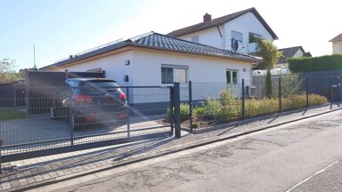 Einfamilienhaus zur Miete 900 € 3 Zimmer 102 m² 342 m² Grundstück frei ab 01.11.2024 Münchweiler an der Rodalb 66981