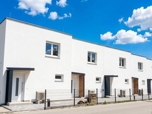 Doppelhaushälfte zum Kauf - Erstbezug 299.000 € 4,5 Zimmer 93,3 m² 175,1 m² Grundstück Herzogenburg 3130