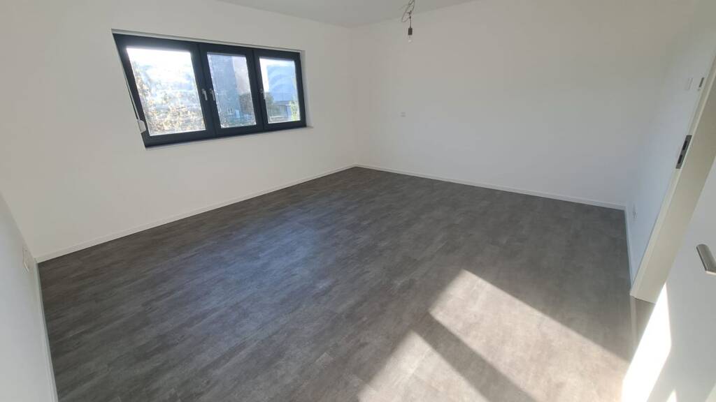 Büro zur Miete provisionsfrei 690 € 3 Zimmer 79 m² Bürofläche Mömlingen 63853