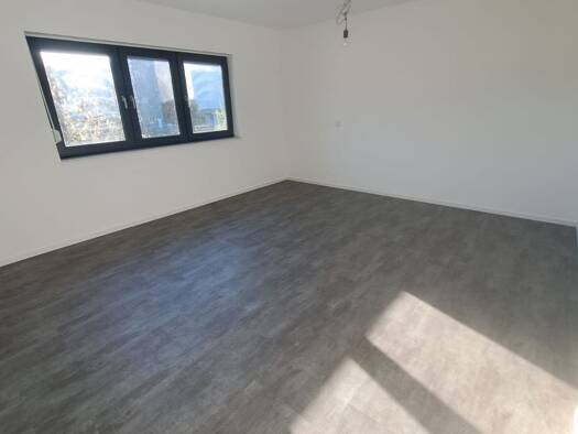 Büro zur Miete provisionsfrei 690 € 3 Zimmer 79 m² Bürofläche Mömlingen 63853